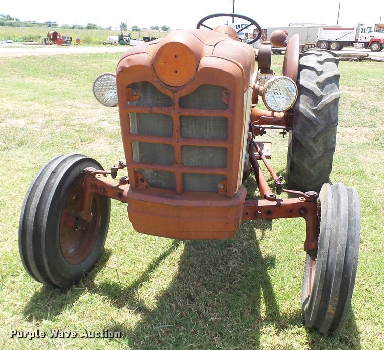 image for item FL9264 Ford 851 Powermaster tractor