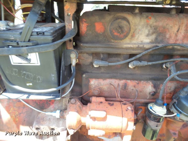 image for item FL9264 Ford 851 Powermaster tractor