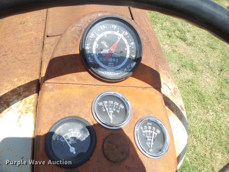 image for item FL9264 Ford 851 Powermaster tractor