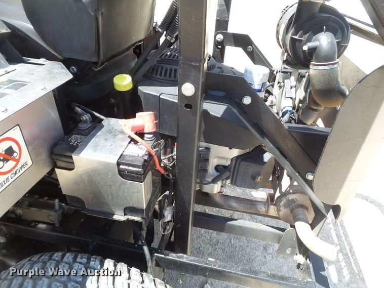 image for item FL9268 Dixie Chopper Classic ZTR lawn mower