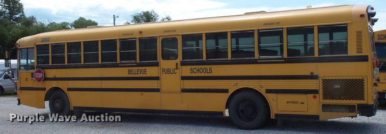 image for item FM9647 1998 Thomas Saf-T-Liner ER school bus