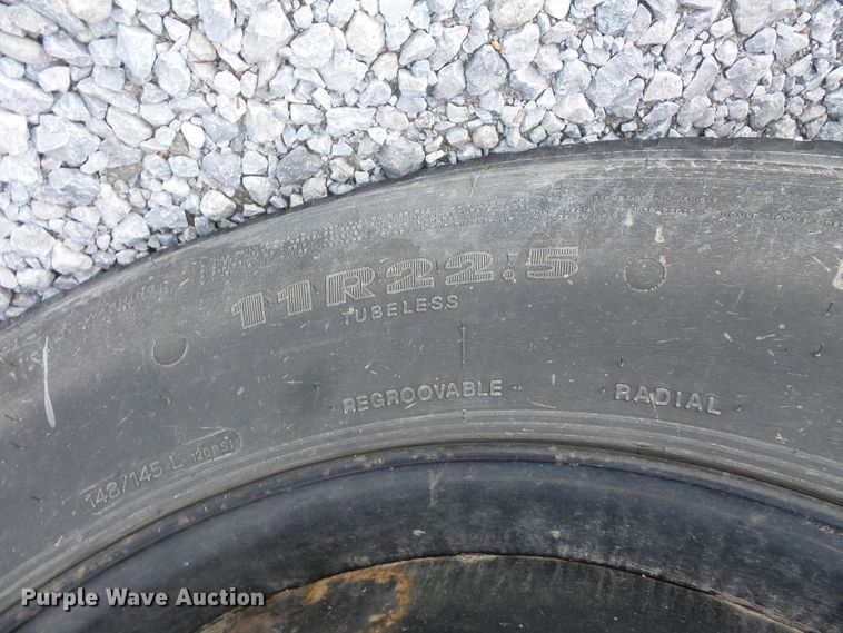 image for item FM9647 1998 Thomas Saf-T-Liner ER school bus