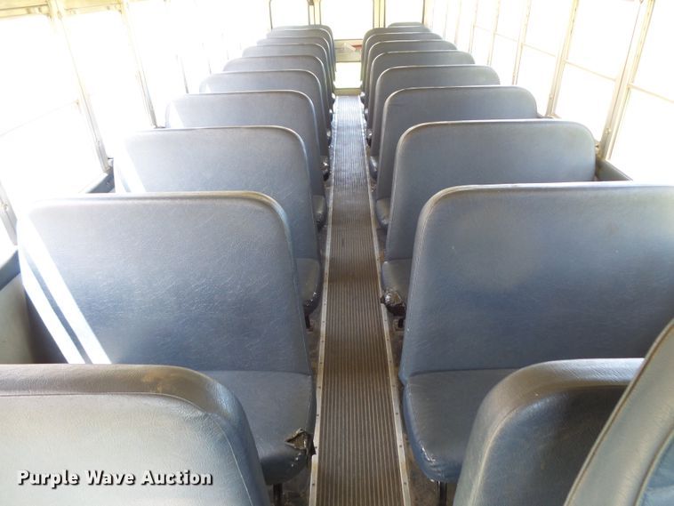 image for item FM9648 2003 International CE school bus