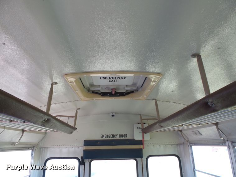 image for item FM9648 2003 International CE school bus