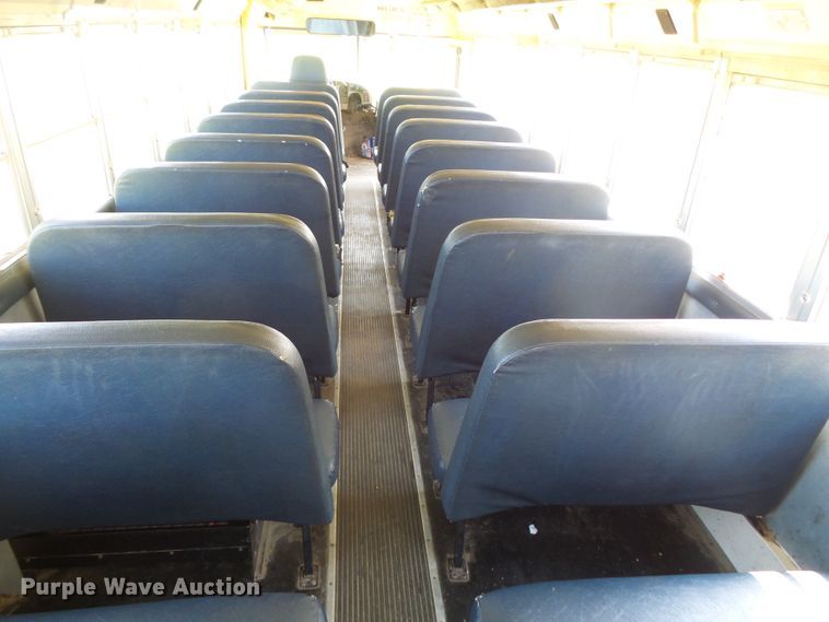 image for item FM9648 2003 International CE school bus