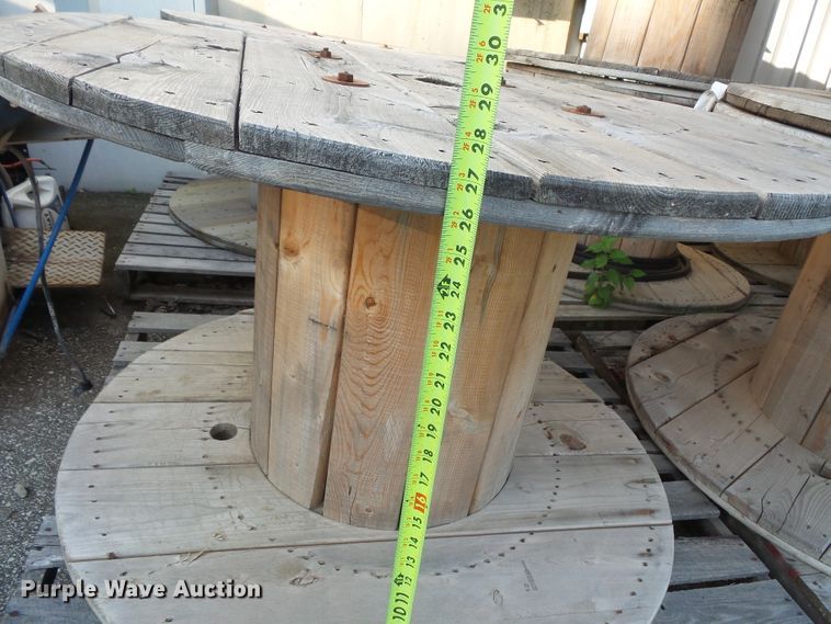 image for item FM9650 (44) wood spools