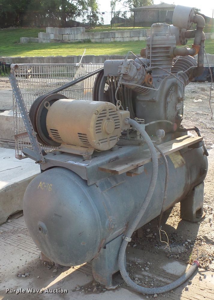 image for item FM9651 Ingersoll Rand air compressor