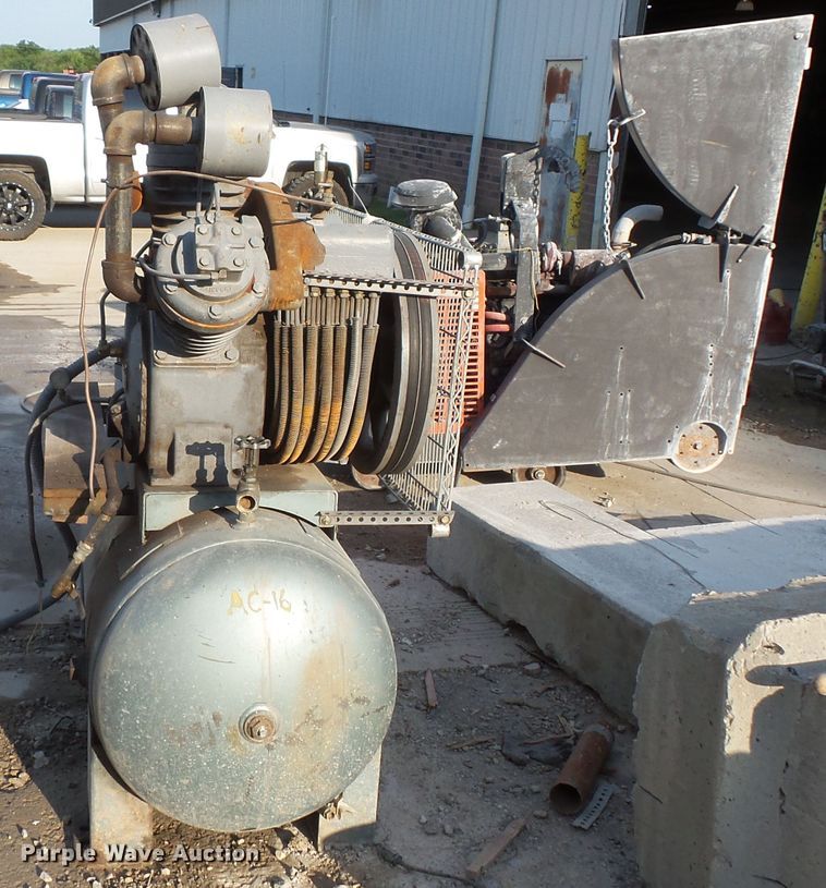 image for item FM9651 Ingersoll Rand air compressor