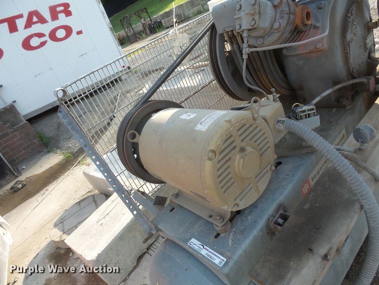 image for item FM9651 Ingersoll Rand air compressor