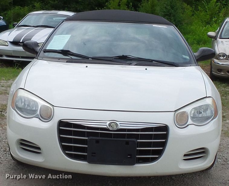 image for item FM9654 2005 Chrysler Sebring convertible