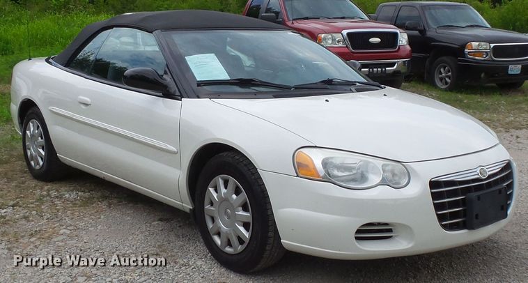 image for item FM9654 2005 Chrysler Sebring convertible
