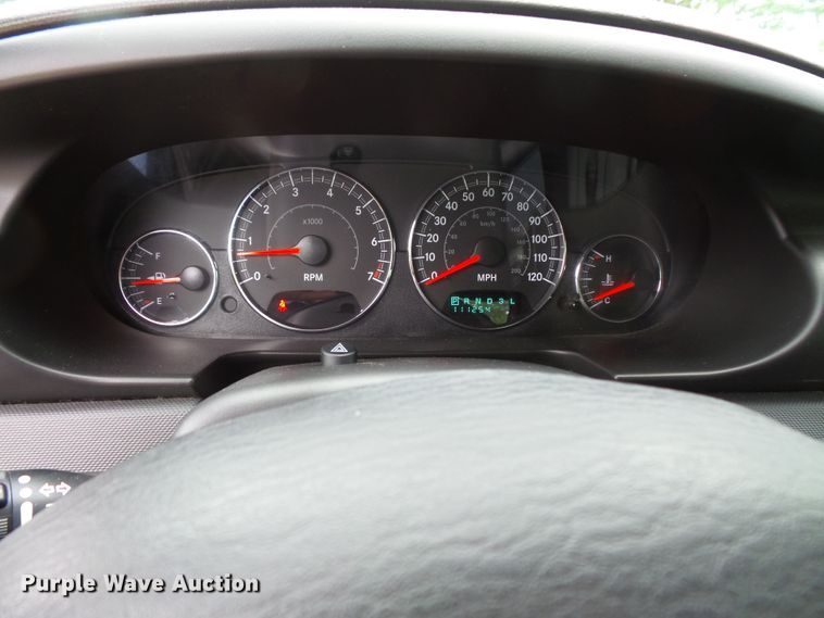 image for item FM9654 2005 Chrysler Sebring convertible