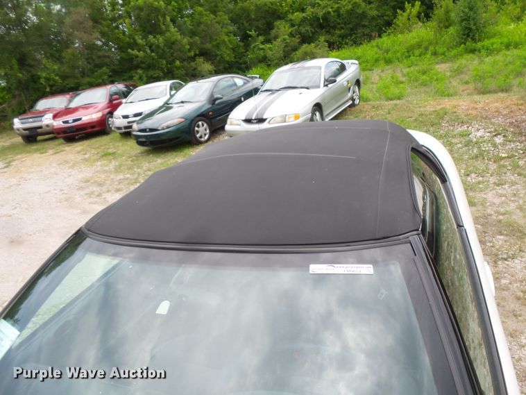 image for item FM9654 2005 Chrysler Sebring convertible