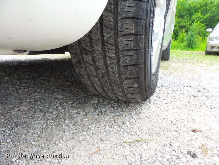 image for item FM9654 2005 Chrysler Sebring convertible