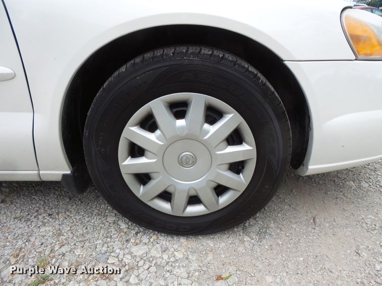 image for item FM9654 2005 Chrysler Sebring convertible