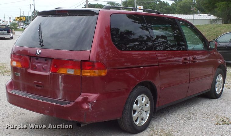 image for item FM9656 2002 Honda Odyssey van