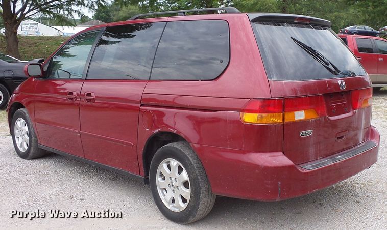 image for item FM9656 2002 Honda Odyssey van