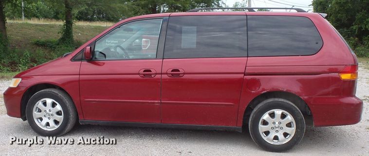 image for item FM9656 2002 Honda Odyssey van