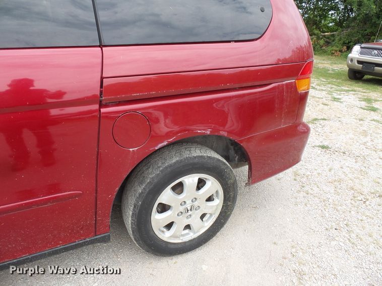 image for item FM9656 2002 Honda Odyssey van