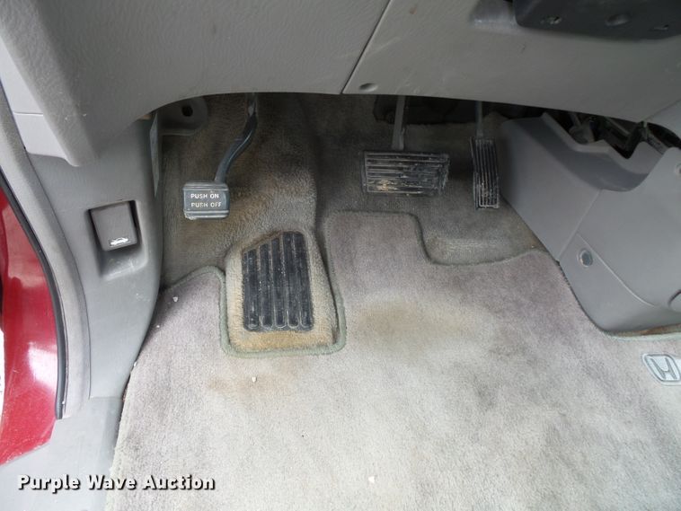 image for item FM9656 2002 Honda Odyssey van