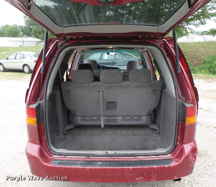 image for item FM9656 2002 Honda Odyssey van