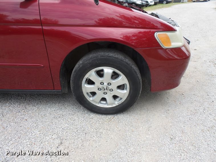 image for item FM9656 2002 Honda Odyssey van