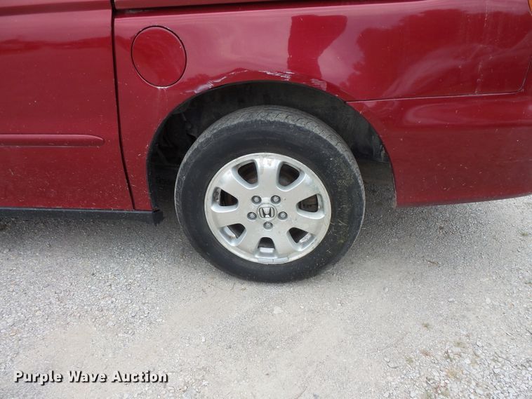 image for item FM9656 2002 Honda Odyssey van