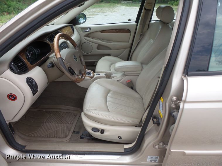 image for item FM9659 2003 Jaguar X-Type