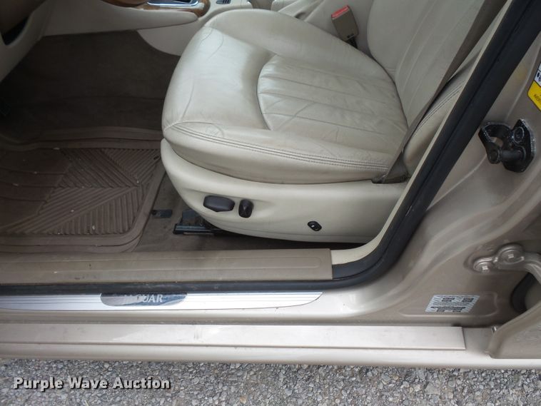 image for item FM9659 2003 Jaguar X-Type