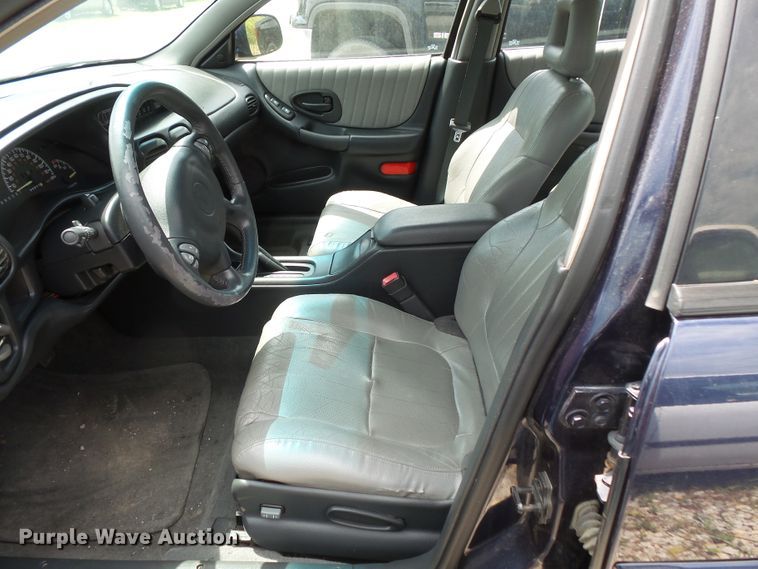 image for item FM9663 2001 Pontiac Grand Prix