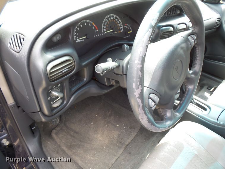 image for item FM9663 2001 Pontiac Grand Prix