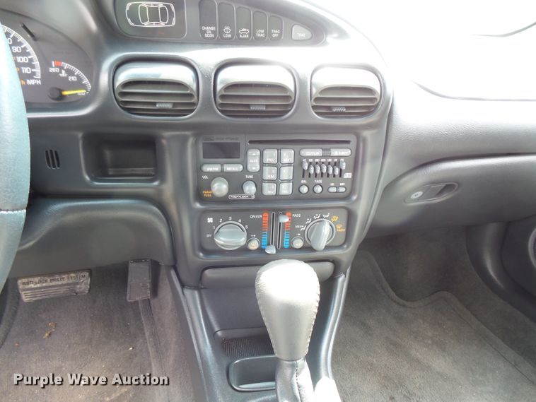 image for item FM9663 2001 Pontiac Grand Prix