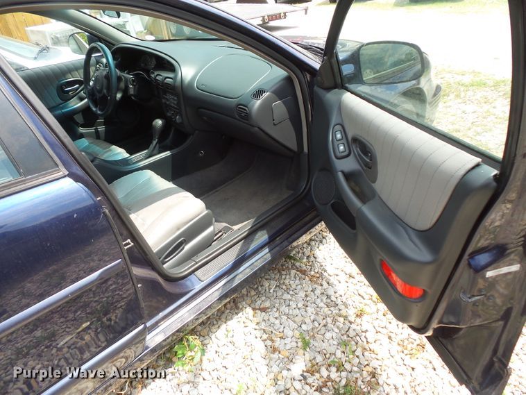 image for item FM9663 2001 Pontiac Grand Prix