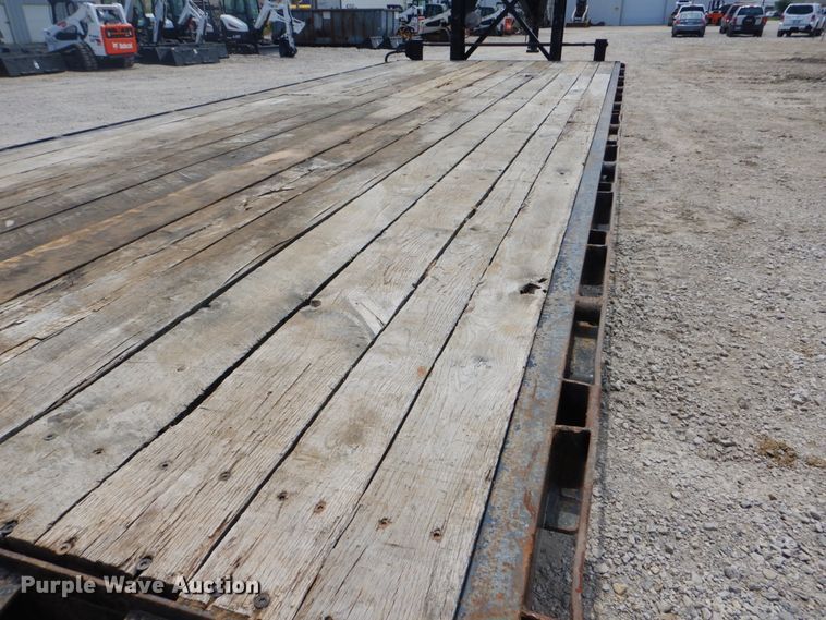 image for item FT9274 2015 Belshe DT255 equipment trailer