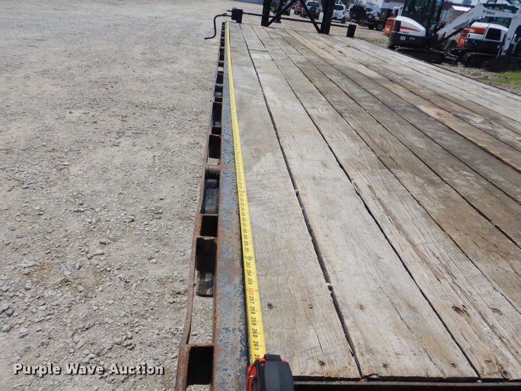 image for item FT9274 2015 Belshe DT255 equipment trailer