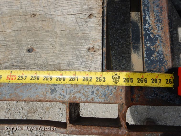 image for item FT9274 2015 Belshe DT255 equipment trailer