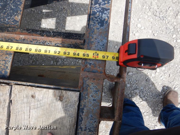 image for item FT9274 2015 Belshe DT255 equipment trailer