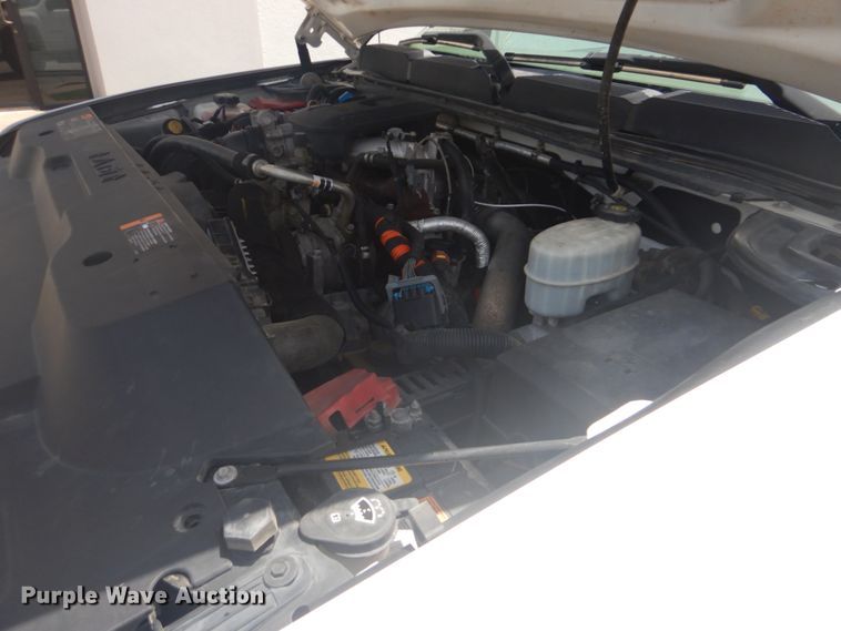 image for item FT9279 2013 Chevrolet Silverado 3500HD pickup truck