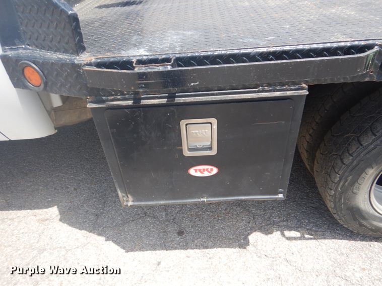 image for item FT9279 2013 Chevrolet Silverado 3500HD pickup truck