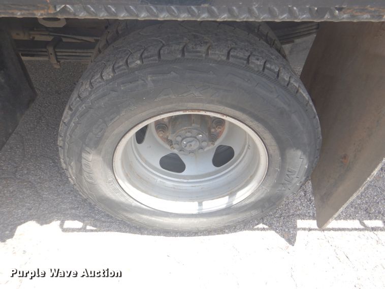 image for item FT9279 2013 Chevrolet Silverado 3500HD pickup truck