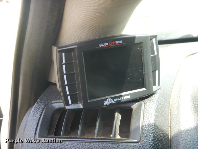 image for item FT9358 2013 Dodge Ram 5500 Crew Cab service truck with crane