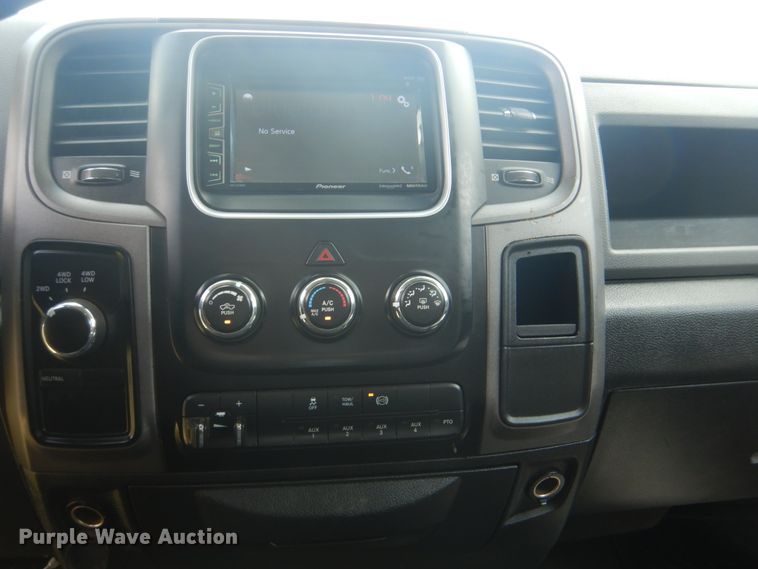 image for item FT9358 2013 Dodge Ram 5500 Crew Cab service truck with crane