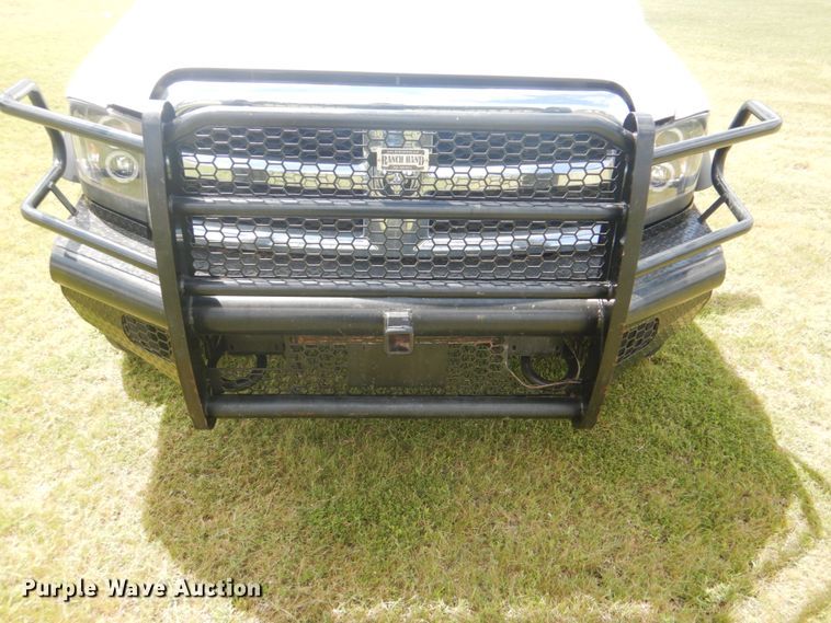 image for item FT9358 2013 Dodge Ram 5500 Crew Cab service truck with crane