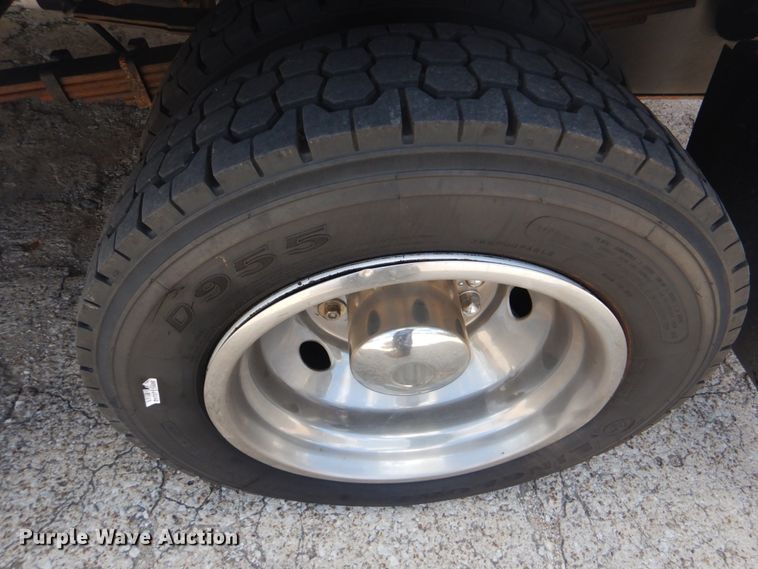 image for item FT9358 2013 Dodge Ram 5500 Crew Cab service truck with crane