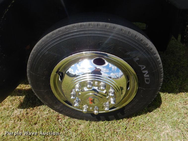 image for item FT9359 2012 Dodge Ram 4500 Crew Cab utility truck with crane