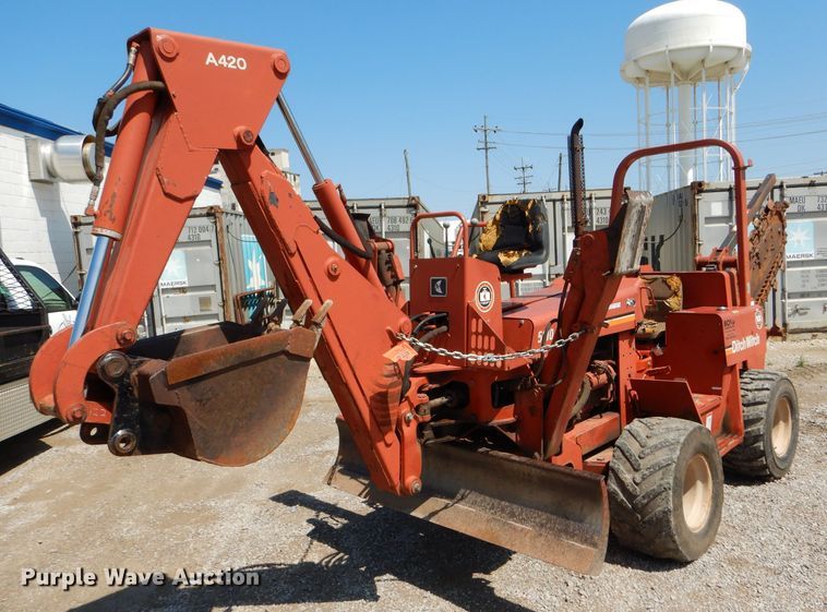 image for item FY9500 1992 Ditch Witch 5110DD trencher