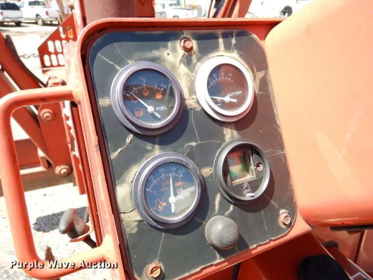 image for item FY9500 1992 Ditch Witch 5110DD trencher