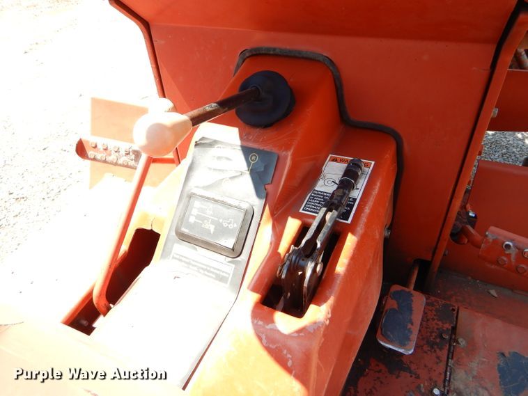 image for item FY9500 1992 Ditch Witch 5110DD trencher