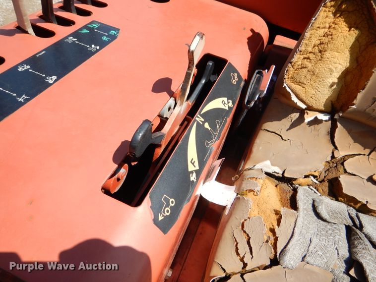 image for item FY9500 1992 Ditch Witch 5110DD trencher