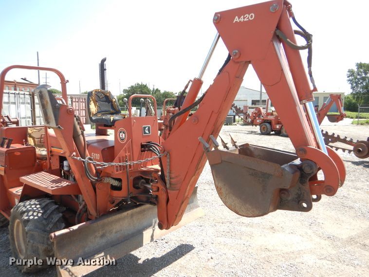 image for item FY9500 1992 Ditch Witch 5110DD trencher